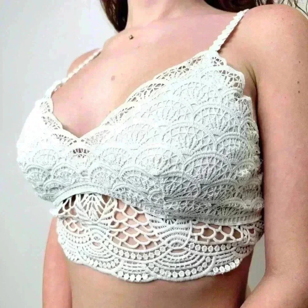 White Lace Crochet Knit Bralette - S
